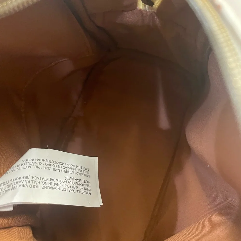 Loungefly Cream and Brown Disney Mini Backpack Mickey Minnie and friends - Picture 5 of 10